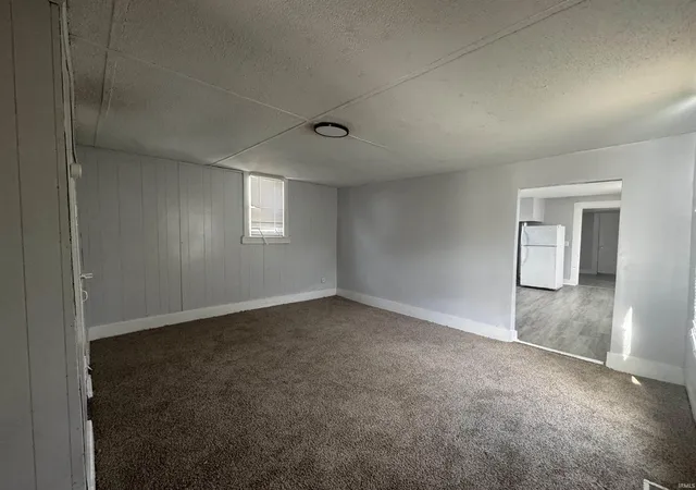 Photo 3 of Manufactured home for sale at 1129 W Oregon St, Evansville, IN 47710 | MLS# 202640994 | Listing updated on 2026-10-13