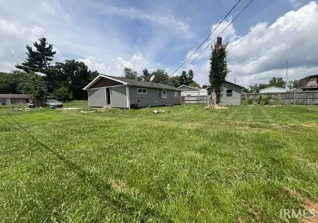Photo 2 of Manufactured home for sale at 1009 N Church St, Austin, IN 47102 | MLS# 202641009 | Listing updated on 2026-10-05