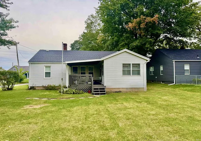 Photo 2 of Manufactured home for sale at 19946 Detroit Ave, South Bend, IN 46614 | MLS# 202641040 | Listing updated on 2026-10-03