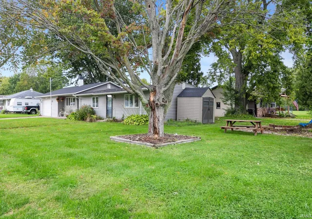 Photo 30 of Manufactured home for sale at 529 W Elm St, New Carlisle, IN 46552 | MLS# 202641074 | Listing updated on 2026-10-23