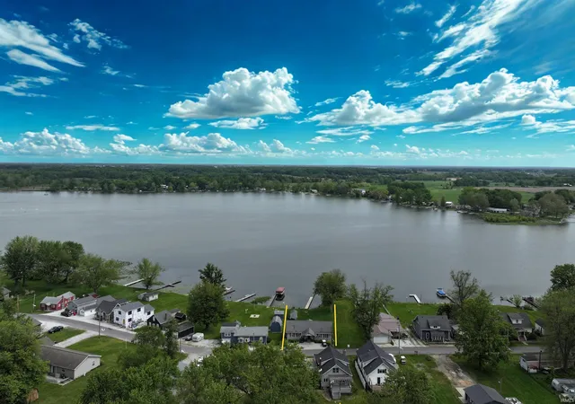 Photo 3 of Manufactured home for sale at 1241 N Main St, Kewanna, IN 46939 | MLS# 202641099 | Listing updated on 2026-10-07