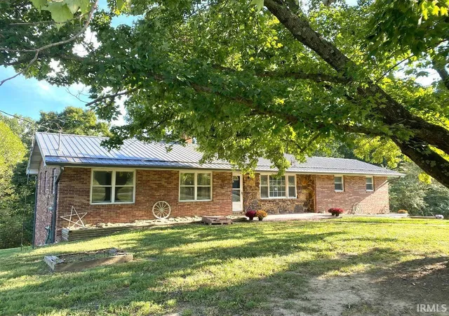Photo 1 of Manufactured home for sale at 1357 S Hasler Rd, Bloomfield, IN 47424 | MLS# 202641103 | Listing updated on 2026-10-19