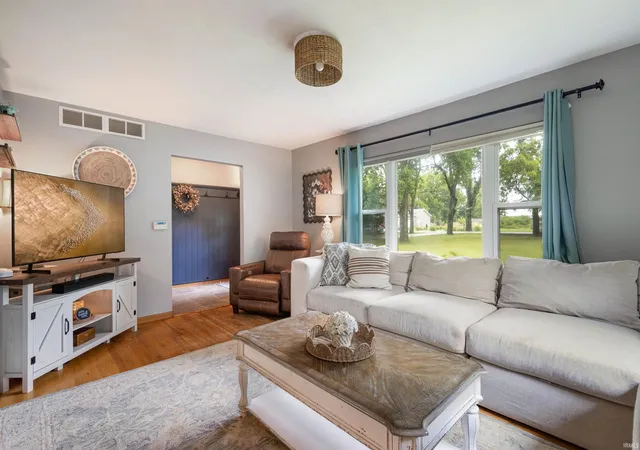 Photo 3 of Sale Pending at 51165 Orange Rd, South Bend, IN 46628 | MLS# 202641146 | Listing updated on 2026-10-11
