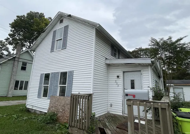 Single family home for sale at 335 Hannah St, Huntington, IN 46750 | MLS# 202641185