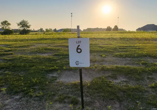 Land for sale at 3322 E Sunflower Dr, Roanoke, IN 46783 | MLS# 202641204