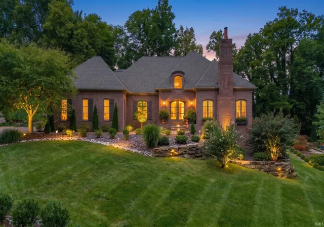 Photo 1 of Mansion for sale at 6433 Belle Rive Dr, Newburgh, IN 47630 | MLS# 202641220 | Listing updated on 2026-10-14