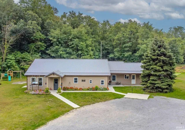 Manufactured home for sale at 5430 E 250 North, Lagrange, IN 46761 | MLS# 202641224