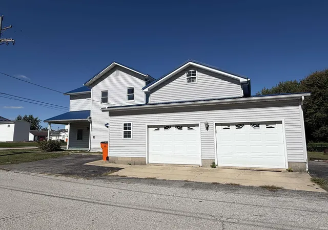 Photo 3 of Manufactured home for sale at 314 S Main St, Amboy, IN 46911 | MLS# 202641238 | Listing updated on 2026-10-05