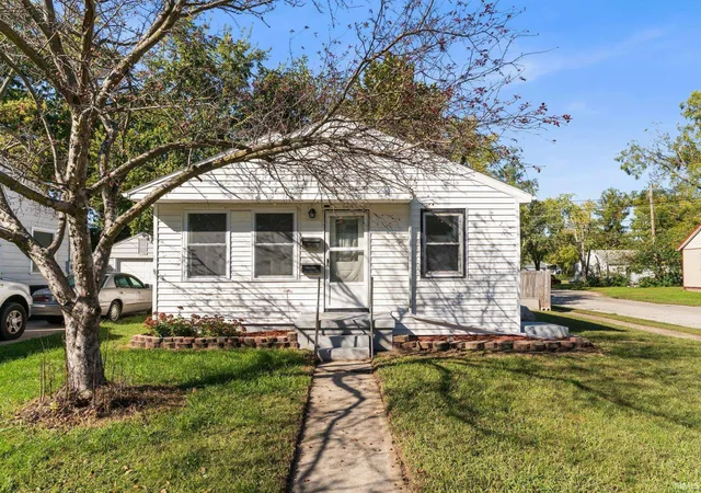Photo 2 of Manufactured home for sale at 44 Vernon Ln, Lafayette, IN 47905 | MLS# 202641250 | Listing updated on 2026-10-08