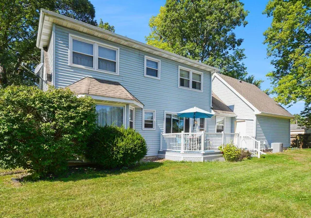 Photo 2 of Single family home for sale at 57058 Pine Rd, South Bend, IN 46619 | MLS# 202641269 | Listing updated on 2026-10-19