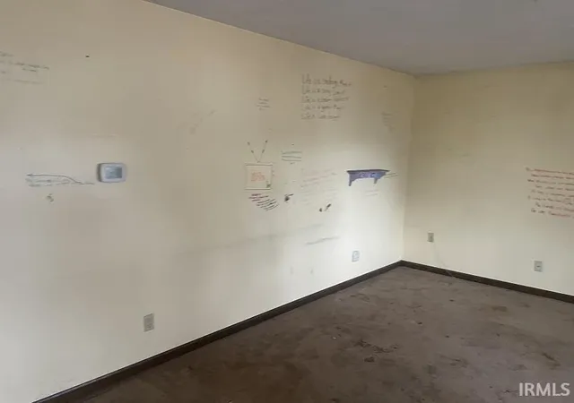 Photo 3 of Sale Pending at 2515 Eckman Dr, Lafayette, IN 47909 | MLS# 202641284 | Listing updated on 2026-10-20