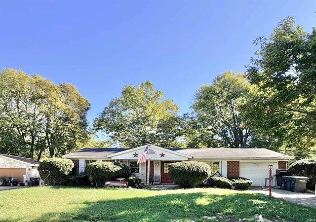 Photo 1 of Manufactured home for sale at 2300 S Wisteria Ln, Muncie, IN 47302 | MLS# 202641314 | Listing updated on 2026-10-06
