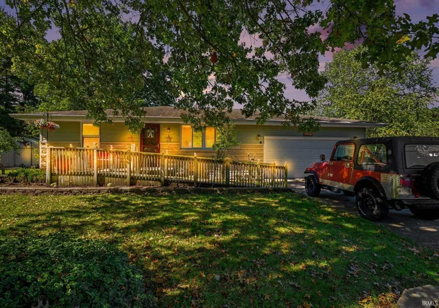 Photo 1 of Manufactured home for sale at 52579 Shellbark Ave, South Bend, IN 46628 | MLS# 202641350 | Listing updated on 2026-10-16