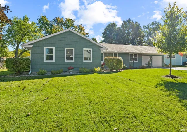 Photo 3 of Sale Pending at 1408 N Jefferson St, Hartford City, IN 47348 | MLS# 202641362 | Listing updated on 2026-10-08