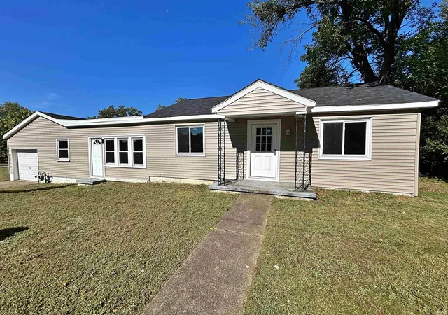 Manufactured home for sale at 1800 E Powell Ave, Evansville, IN 47714 | MLS# 202641374