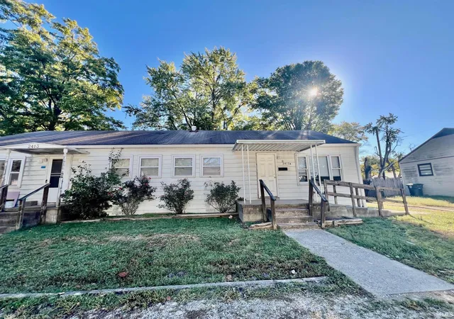 Photo 1 of Manufactured home for sale at 2413 N Fares Ave, Evansville, IN 47711 | MLS# 202641378 | Listing updated on 2026-10-06