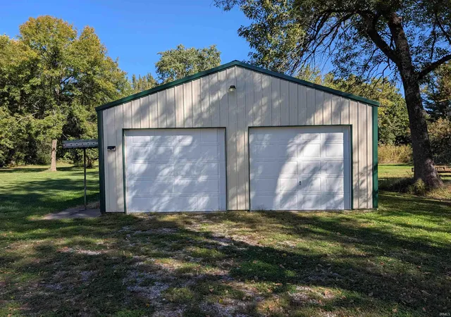 Photo 3 of Manufactured home for sale at 14573 Old Us Hwy 50, Lawrenceville, IL 62439 | MLS# 202641380 | Listing updated on 2026-10-20