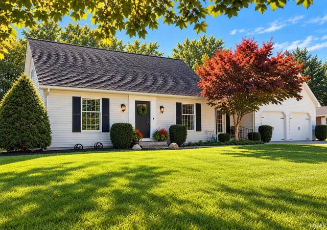 Single family home for sale at 905 W Macalan Dr, Marion, IN 46952 | MLS# 202641435