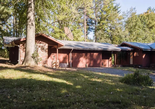 Photo 2 of Manufactured home for sale at 1612 Felstead Rd, Evansville, IN 47712 | MLS# 202641441 | Listing updated on 2026-10-19