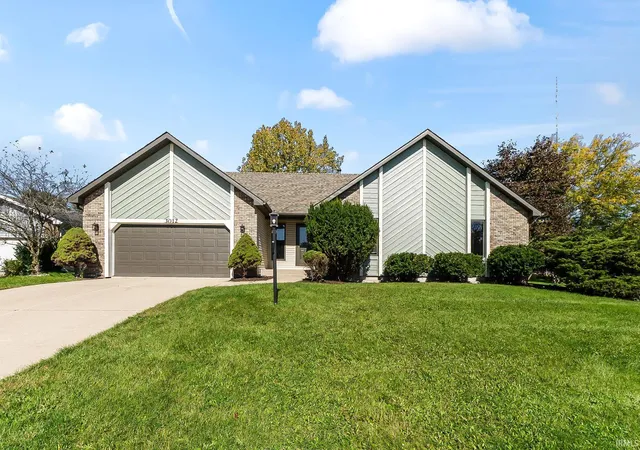 Manufactured home for sale at 3012 Peppertree Trl, Fort Wayne, IN 46808 | MLS# 202641519