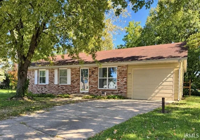 Photo 1 of Manufactured home for sale at 624 Holly Ct, Walton, IN 46994 | MLS# 202641547 | Listing updated on 2026-10-08
