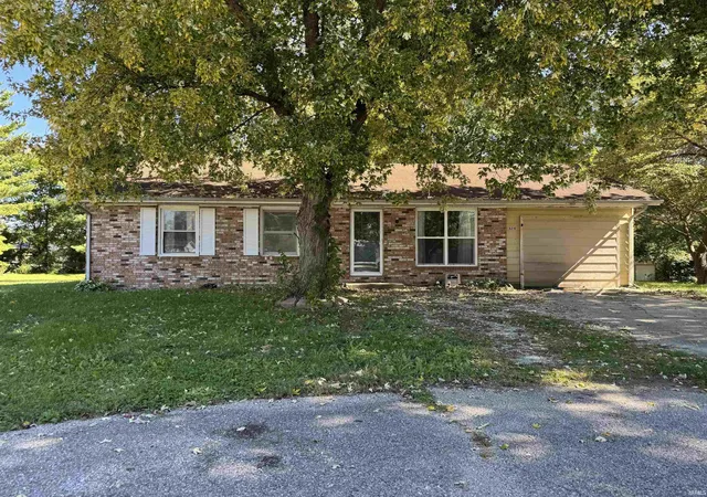 Photo 2 of Manufactured home for sale at 624 Holly Ct, Walton, IN 46994 | MLS# 202641547 | Listing updated on 2026-10-08