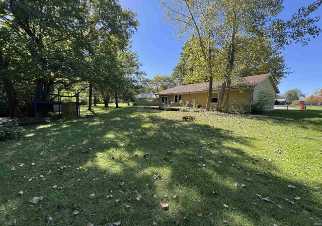 Photo 3 of Manufactured home for sale at 624 Holly Ct, Walton, IN 46994 | MLS# 202641547 | Listing updated on 2026-10-08