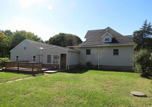 Photo 2 of Single family home for sale at 253 N Walnut St, Peru, IN 46970 | MLS# 202641557 | Listing updated on 2026-10-08