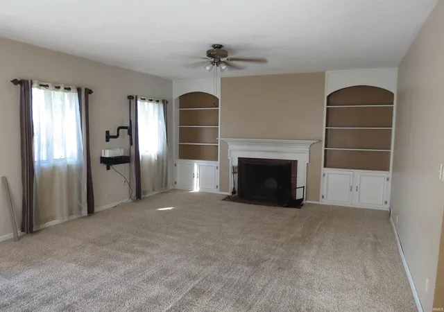 Photo 3 of Single family home for sale at 253 N Walnut St, Peru, IN 46970 | MLS# 202641557 | Listing updated on 2026-10-08