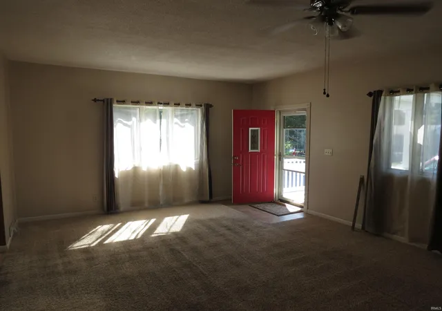 Photo 4 of Single family home for sale at 253 N Walnut St, Peru, IN 46970 | MLS# 202641557 | Listing updated on 2026-10-08