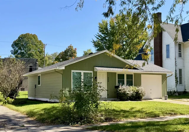 Photo 3 of Manufactured home for sale at 608 N Main St, Kendallville, IN 46755 | MLS# 202641566 | Listing updated on 2026-10-17