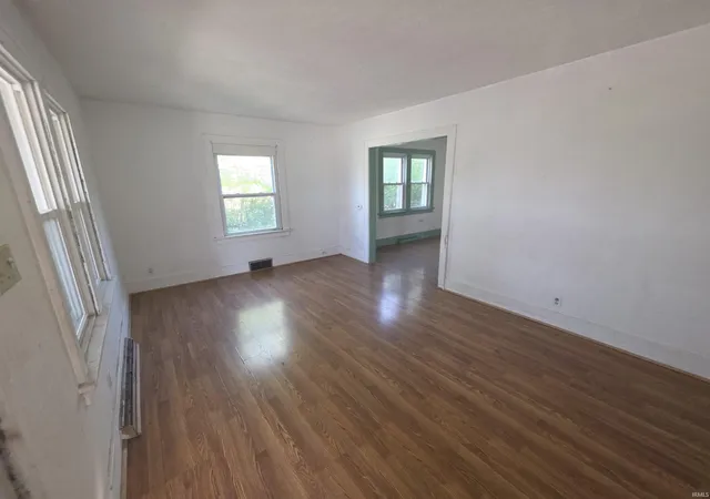Photo 3 of Manufactured home for sale at 1212 California Ave, South Bend, IN 46628 | MLS# 202641568 | Listing updated on 2026-10-23
