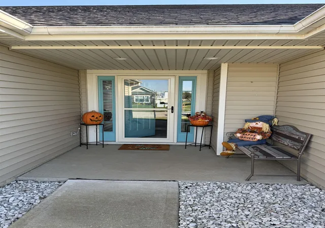Photo 2 of Manufactured home for sale at 548 Caracol Ct, Fort Wayne, IN 46845 | MLS# 202641572 | Listing updated on 2026-10-14