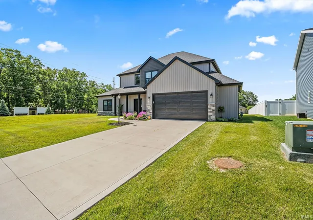 Photo 2 of Manufactured home for sale at 7229 Haven Blvd, Fort Wayne, IN 46804 | MLS# 202641588 | Listing updated on 2026-10-21