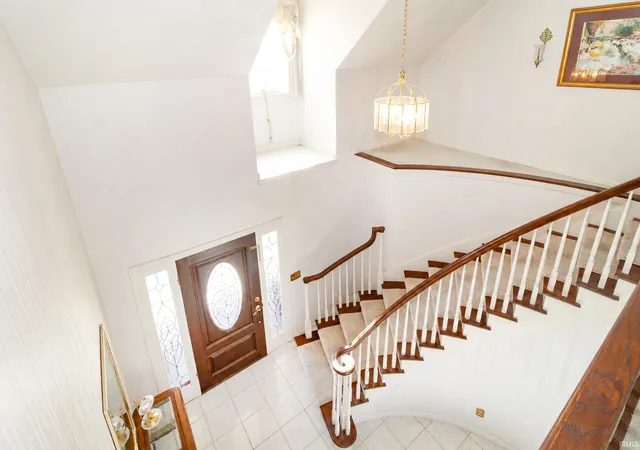 Photo 3 of Sale Pending at 7737 Chapel Hl Dr, Evansville, IN 47712 | MLS# 202641598 | Listing updated on 2026-10-07