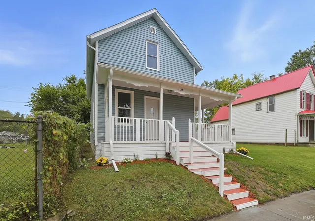 Photo 2 of Single family home for sale at 1125 E Washington St, Muncie, IN 47305 | MLS# 202641601 | Listing updated on 2026-10-07