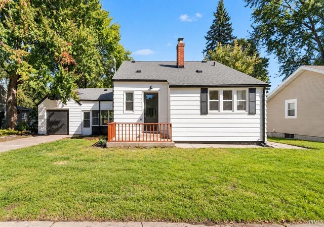Photo 1 of Single family home for sale at 118 Myrtle St, South Bend, IN 46637 | MLS# 202641606 | Listing updated on 2026-10-21