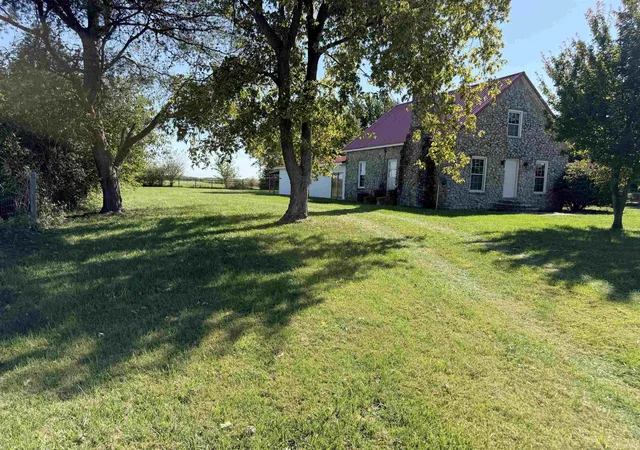 Photo 2 of Manufactured home for sale at 7434 N 425 Road, Alexandria, IN 46001 | MLS# 202641654 | Listing updated on 2026-10-08
