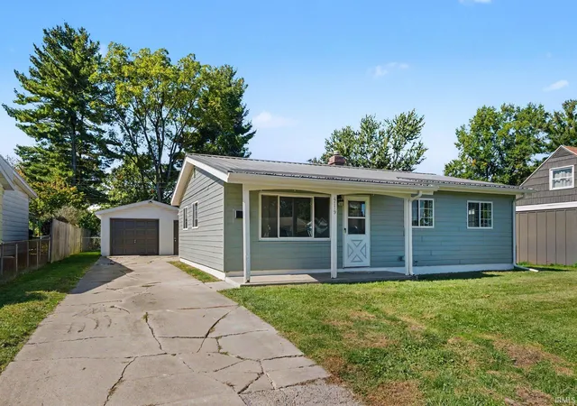 Photo 1 of Manufactured home for sale at 4119 York Rd, South Bend, IN 46614 | MLS# 202641658 | Listing updated on 2026-10-08
