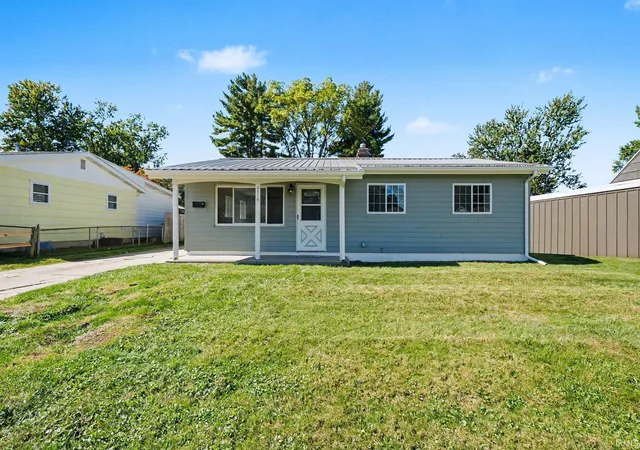 Photo 2 of Manufactured home for sale at 4119 York Rd, South Bend, IN 46614 | MLS# 202641658 | Listing updated on 2026-10-08