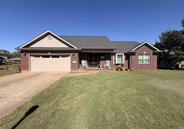 Photo 1 of Single family home for sale at 612 Southbrook Dr, Evansville, IN 47711 | MLS# 202641692 | Listing updated on 2026-10-08