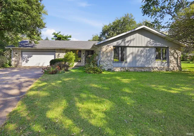 Photo 1 of Manufactured home for sale at 312 S Gary Ct, Muncie, IN 47304 | MLS# 202641721 | Listing updated on 2026-10-14