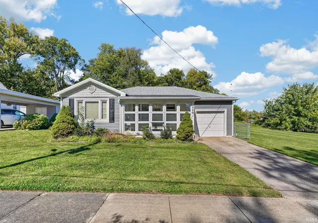 Photo 1 of Sale Pending at 528 E 5th Street, Mount Carmel, IL 62863 | MLS# 202641741 | Listing updated on 2026-10-12