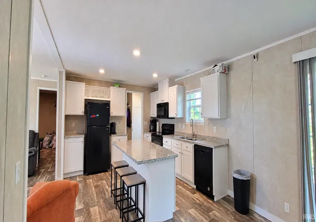 Photo 4 of Manufactured home for sale at 4391 E County Rd 900 N, Shelburn, IN 47879 | MLS# 202641744 | Listing updated on 2026-10-19