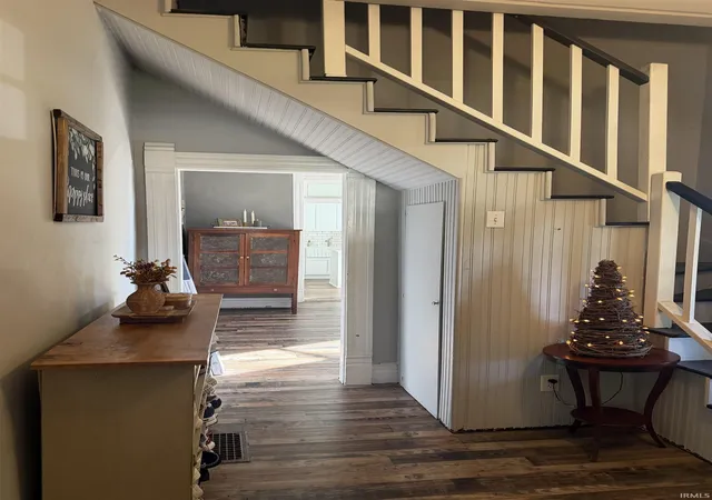 Photo 3 of Manufactured home for sale at 267 E Main St, Bloomfield, IN 47424 | MLS# 202641775 | Listing updated on 2026-10-08