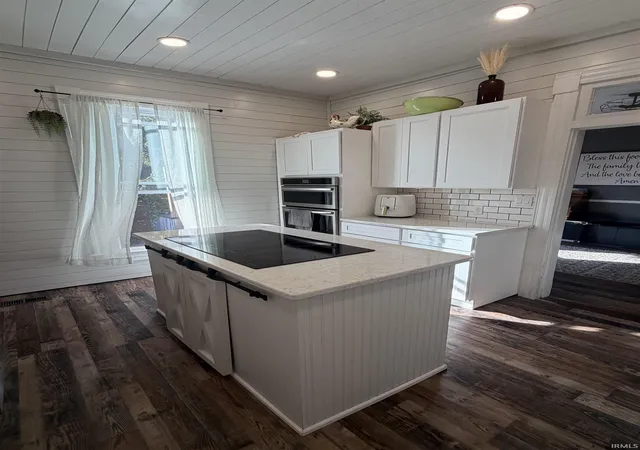Photo 4 of Manufactured home for sale at 267 E Main St, Bloomfield, IN 47424 | MLS# 202641775 | Listing updated on 2026-10-08