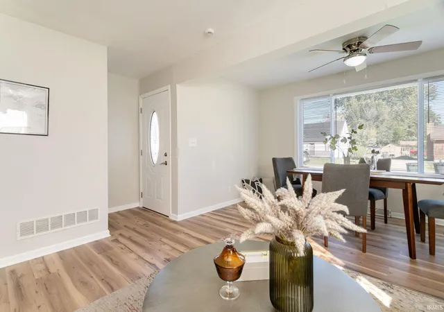 Photo 2 of Single family home for sale at 4606 Meadow Ln, South Bend, IN 46619 | MLS# 202641807 | Listing updated on 2026-10-08