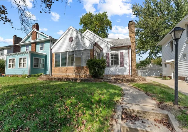 Photo 1 of Single family home for sale at 413 Tonti St, South Bend, IN 46617 | MLS# 202641841 | Listing updated on 2026-10-22