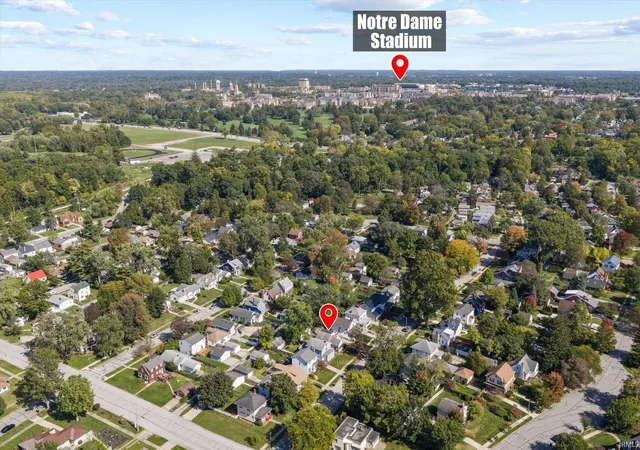 Photo 3 of Single family home for sale at 413 Tonti St, South Bend, IN 46617 | MLS# 202641841 | Listing updated on 2026-10-22