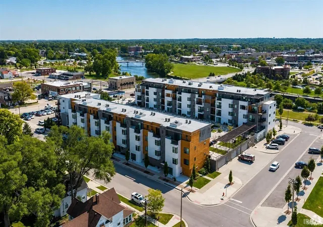 Condo for sale at 116 Mishawaka Ave #401, Mishawaka, IN 46545 | MLS# 202641853